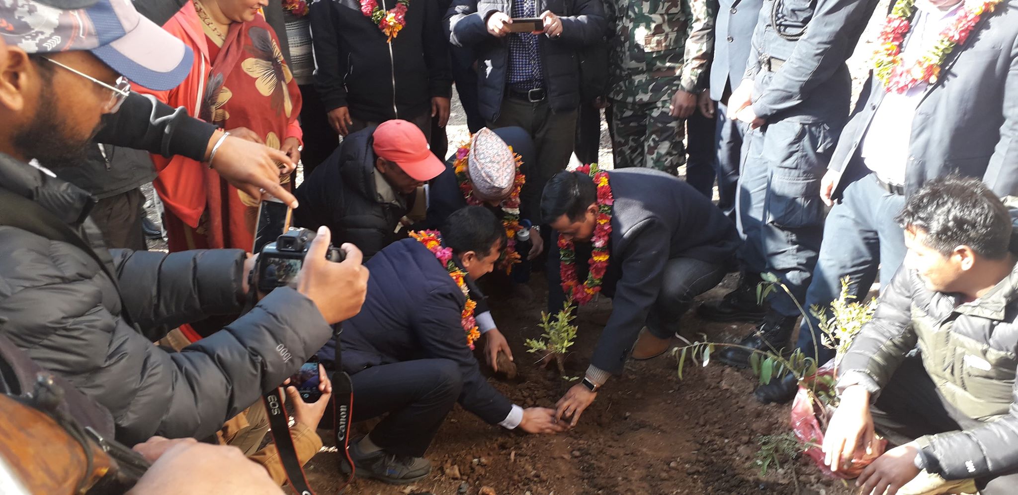 समय सापेक्ष सेवा दिऔं : मुख्यमन्त्री शाही
