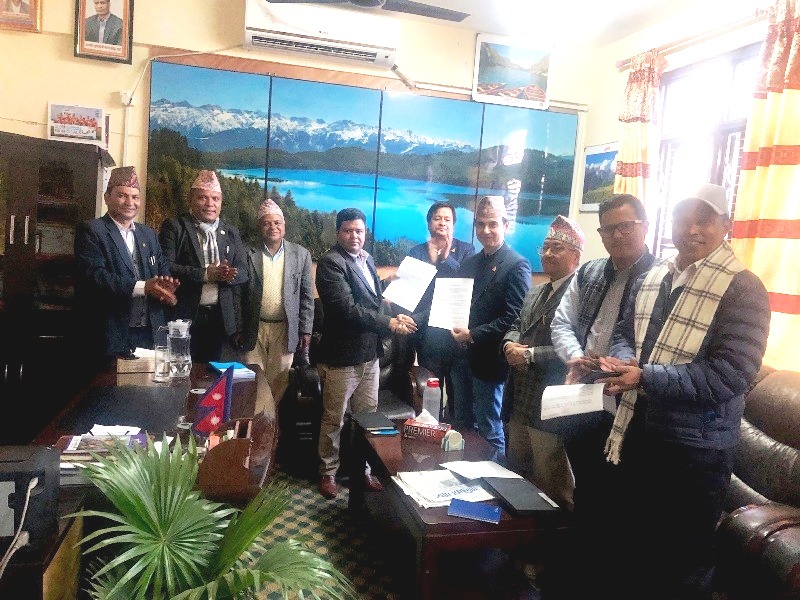 कर्णाली स्वास्थ्य विज्ञान प्रतिष्ठान र प्रदेश अस्पताल सुर्खेतबीच सम्झौता