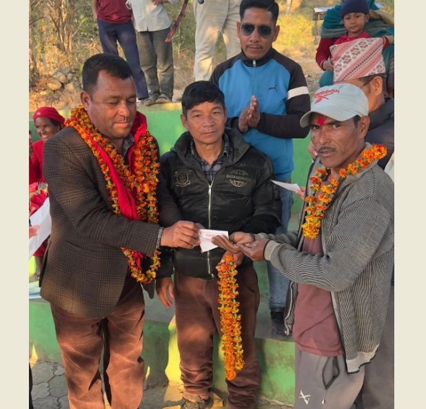 सुर्खेतमा एमाले प्रवेशको लहर
